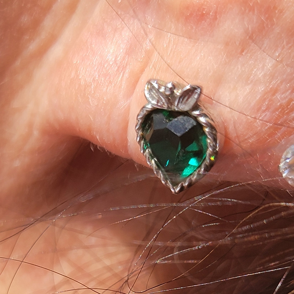 Birthstone Earrings Silver and Green Heart-Shaped